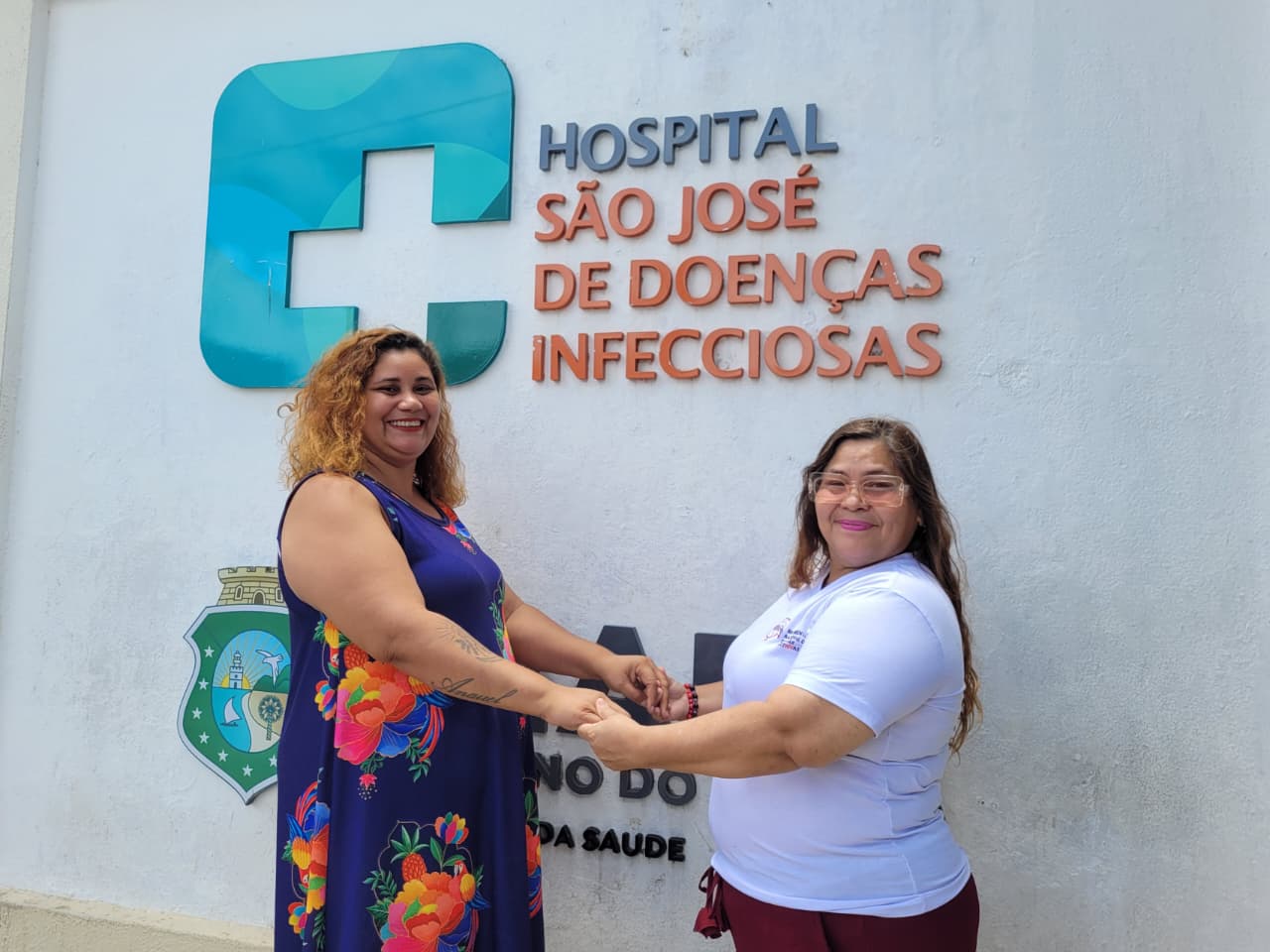 Mulheres que vivem com HIV: histórias de resiliência, cuidado e esperança